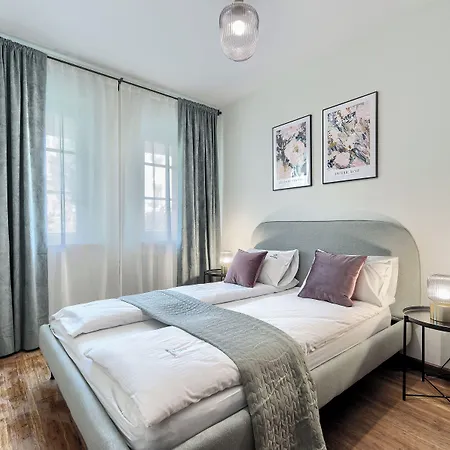 Imperial - Patio Mare *